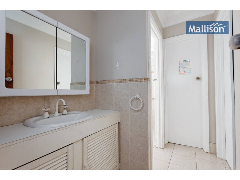 19 Jardine Court, Thornlie WA 6108