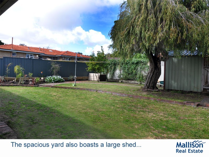 214 Marangaroo Drive, Girrawheen WA 6064