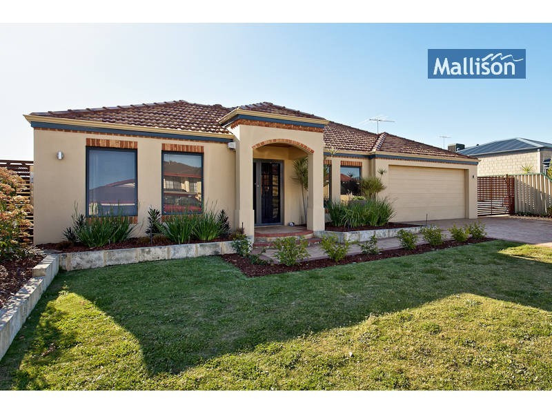 11 Thompson Terrace, Bertram WA 6167