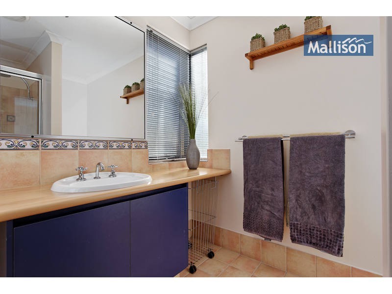 11 Thompson Terrace, Bertram WA 6167