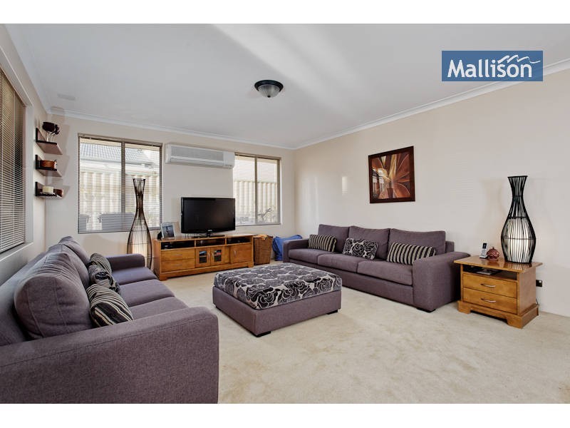 11 Thompson Terrace, Bertram WA 6167