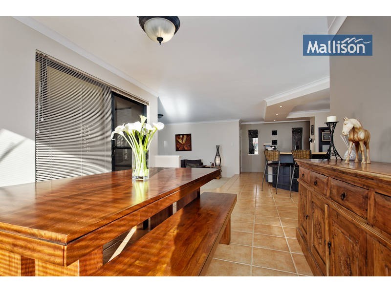 11 Thompson Terrace, Bertram WA 6167