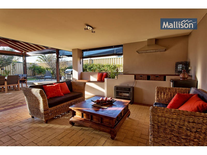 11 Thompson Terrace, Bertram WA 6167