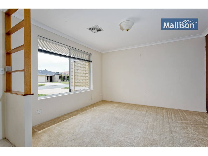 13 Pimento Circle, Port Kennedy WA 6172