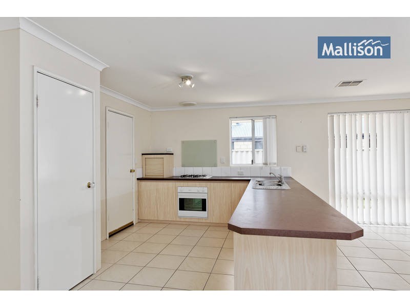 13 Pimento Circle, Port Kennedy WA 6172