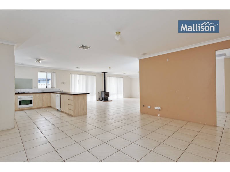 13 Pimento Circle, Port Kennedy WA 6172