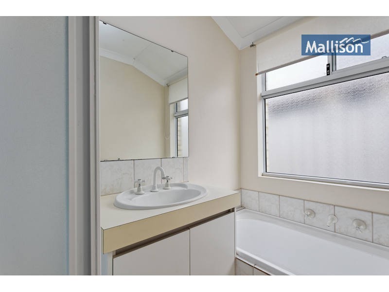 13 Pimento Circle, Port Kennedy WA 6172