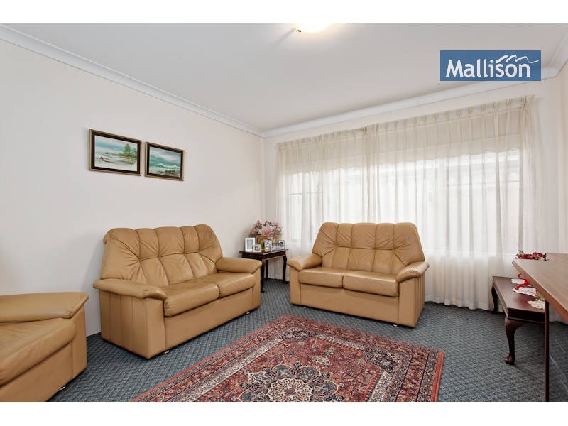 5 Davidia Lakes Drive, Canning Vale WA 6155