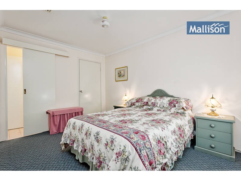 5 Davidia Lakes Drive, Canning Vale WA 6155