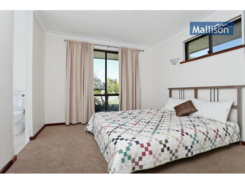 8 Filmer Place, Leeming WA 6149