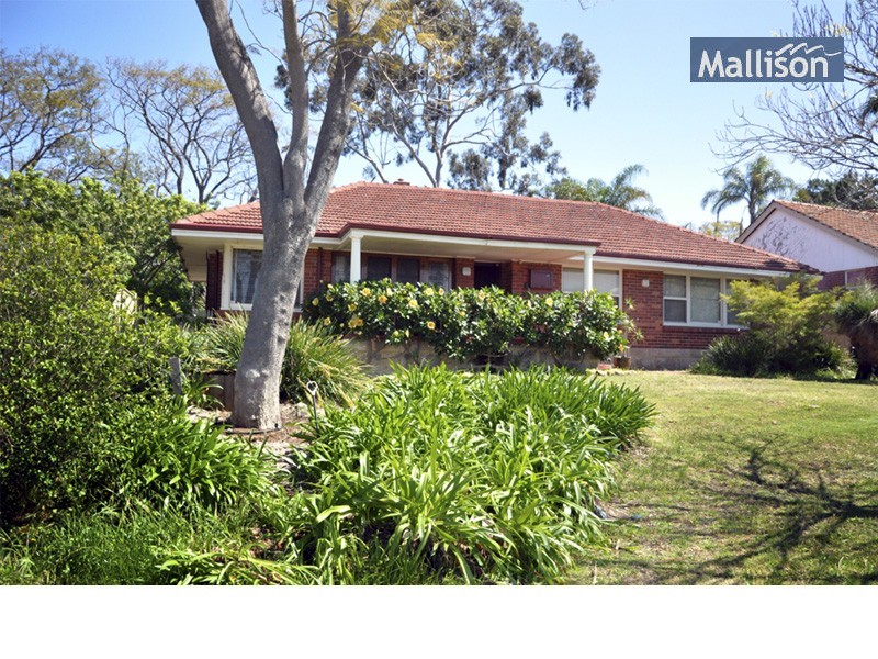 17 Wyndham Street, St James WA 6102