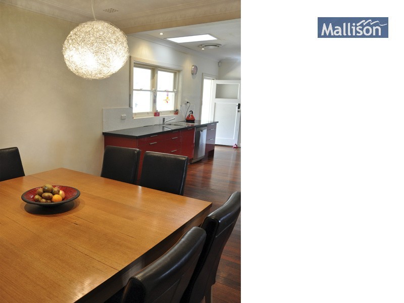 17 Wyndham Street, St James WA 6102