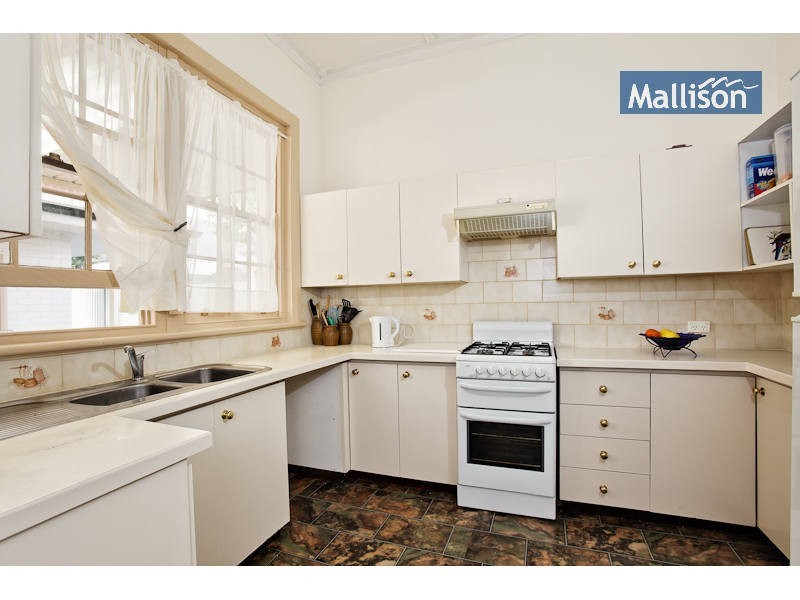 281 Preston Point Road, Bicton WA 6157