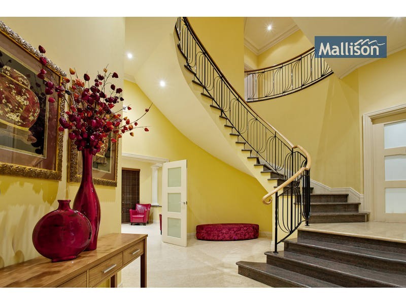 8b Onslow Street, South Perth WA 6151