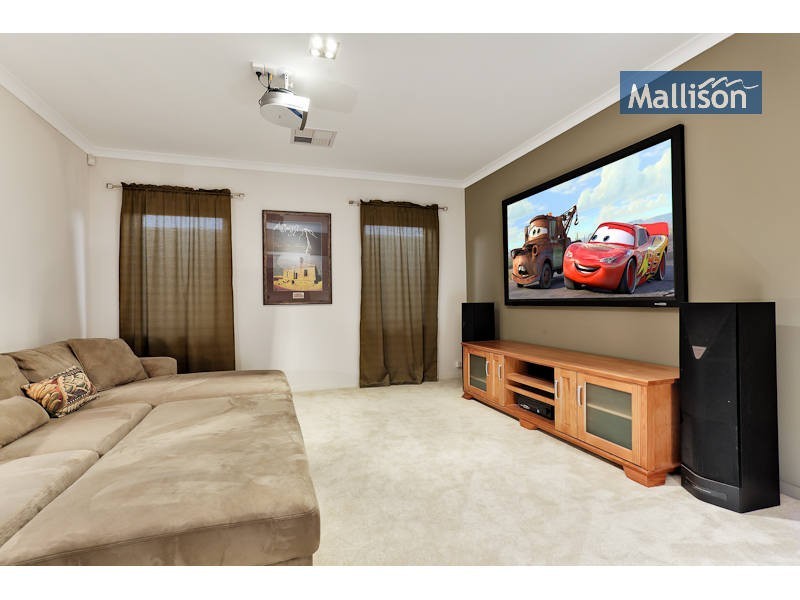 30 Swiftlet Way, Gwelup WA 6018