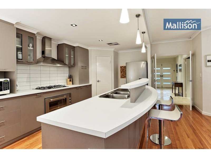 30 Swiftlet Way, Gwelup WA 6018