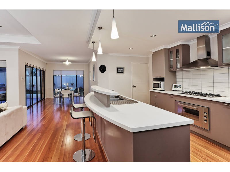 30 Swiftlet Way, Gwelup WA 6018