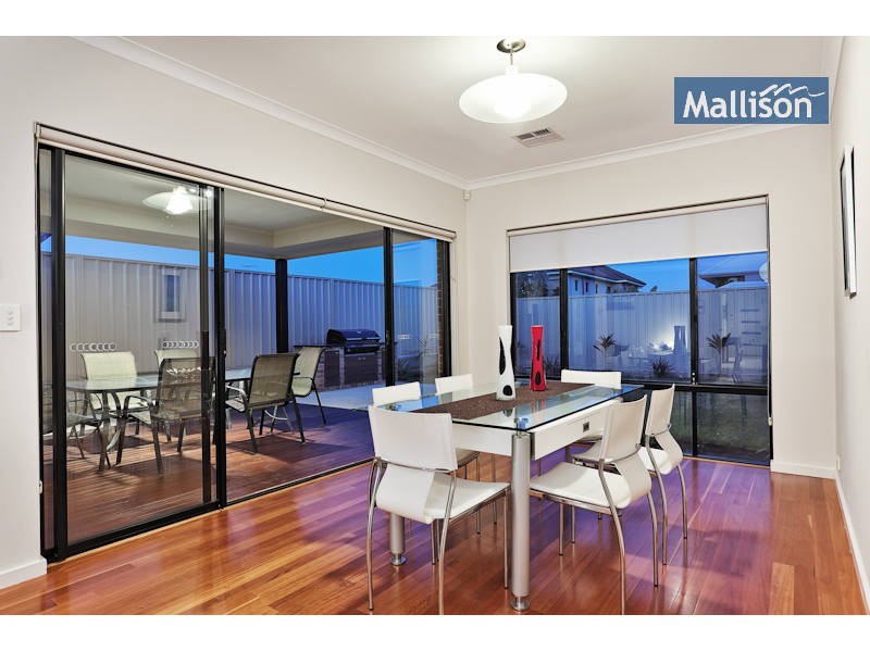 30 Swiftlet Way, Gwelup WA 6018