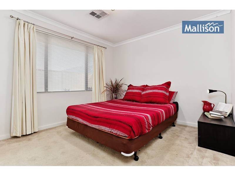 30 Swiftlet Way, Gwelup WA 6018