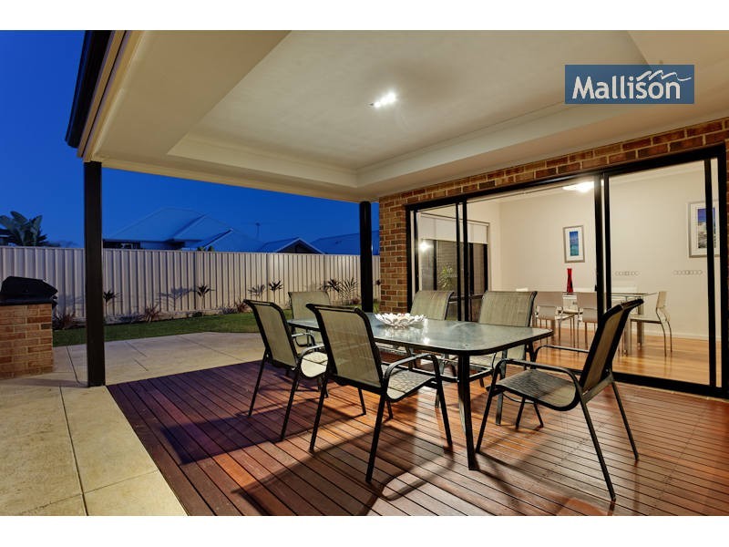 30 Swiftlet Way, Gwelup WA 6018