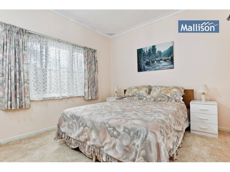 14 Guy Place, Melville WA 6156