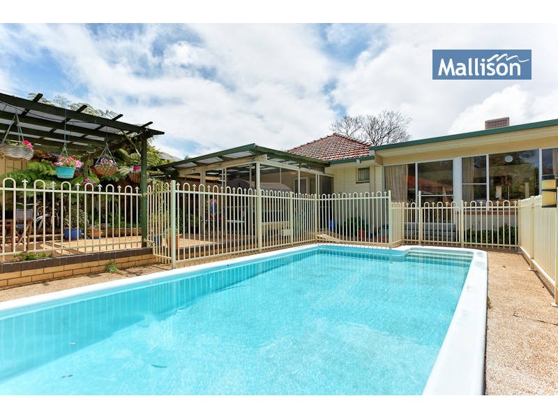 14 Guy Place, Melville WA 6156