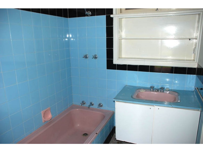 21 Shallcross Crescent, Yangebup WA 6164