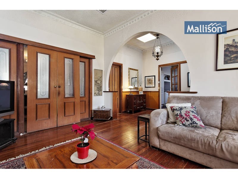 60 Iolanthe Street, Bassendean WA 6054