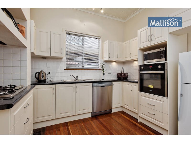 60 Iolanthe Street, Bassendean WA 6054