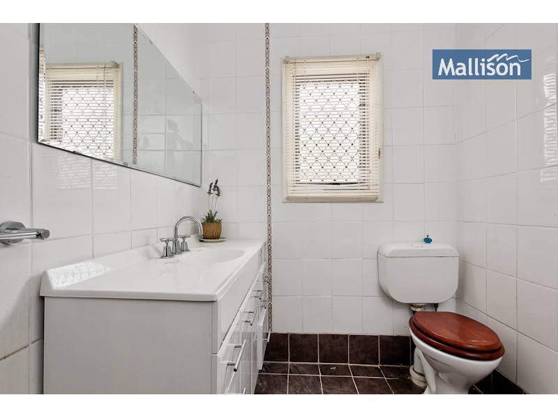 60 Iolanthe Street, Bassendean WA 6054