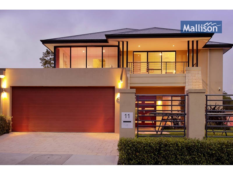 11 Williams Court, Melville WA 6156