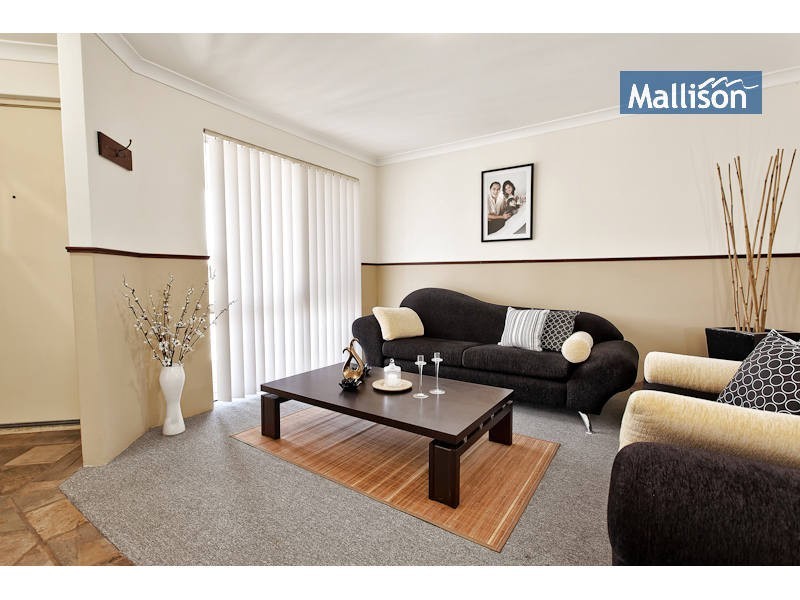 4 McCubbin Loop, Seville Grove WA 6112