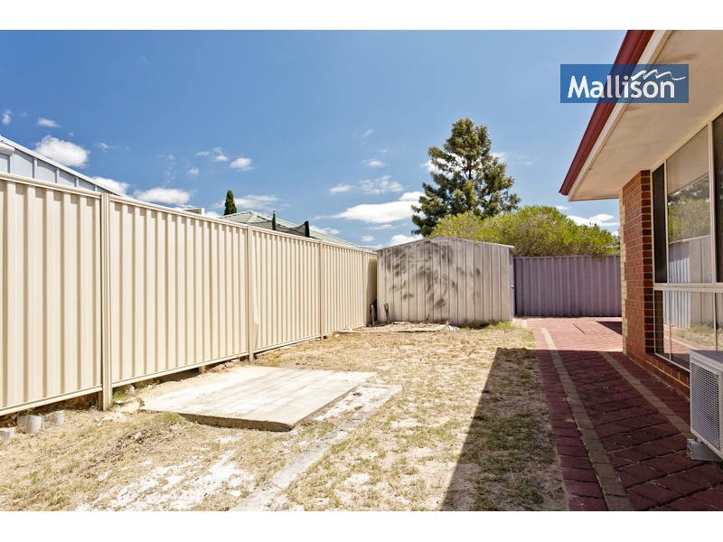4 McCubbin Loop, Seville Grove WA 6112