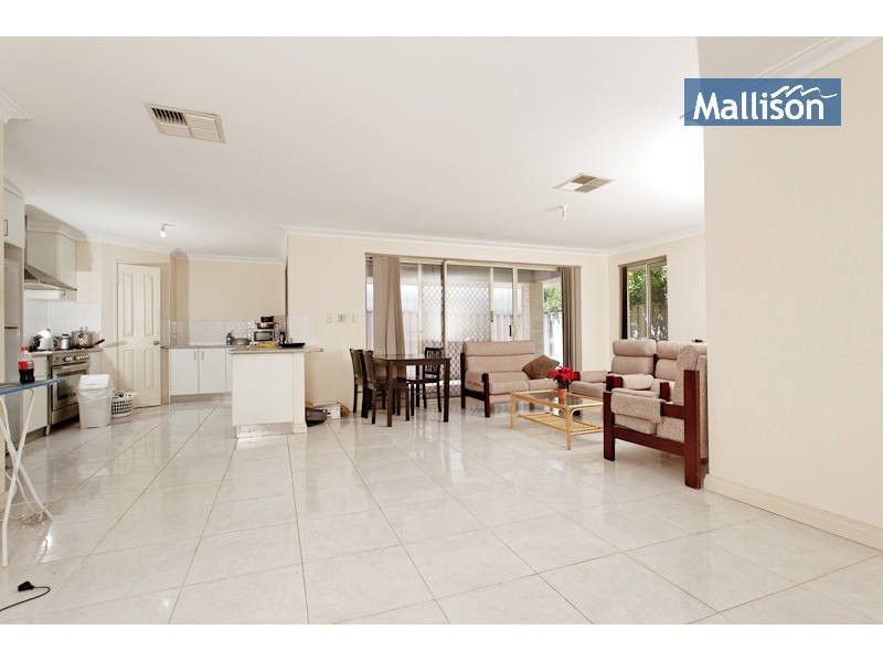 18b Fantail Way, Huntingdale WA 6110