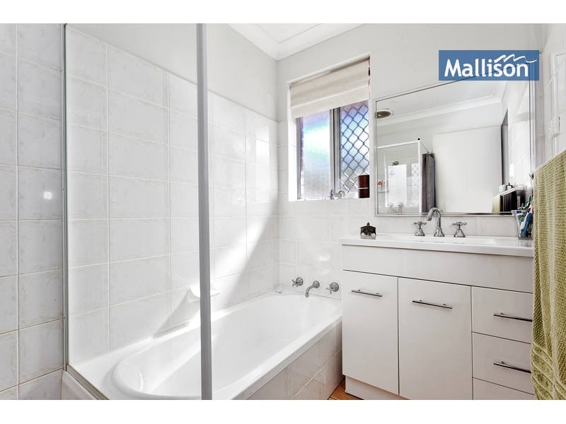 4 Wirilda Way, Parkwood WA 6147