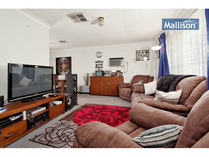 4 Wirilda Way, Parkwood WA 6147