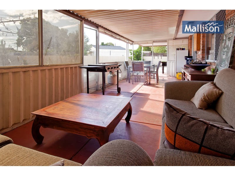 4 Wirilda Way, Parkwood WA 6147