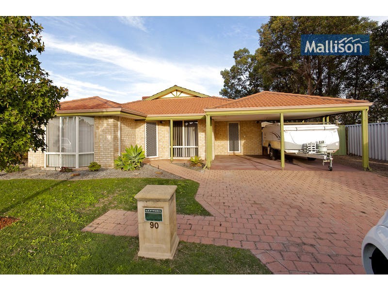 90 Harpenden Street, Huntingdale WA 6110