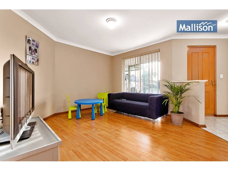 90 Harpenden Street, Huntingdale WA 6110