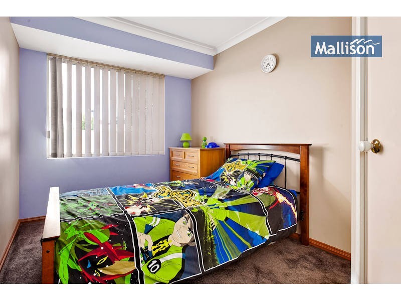 90 Harpenden Street, Huntingdale WA 6110