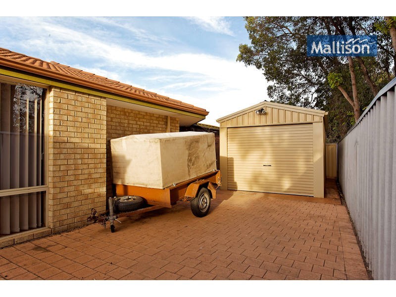 90 Harpenden Street, Huntingdale WA 6110