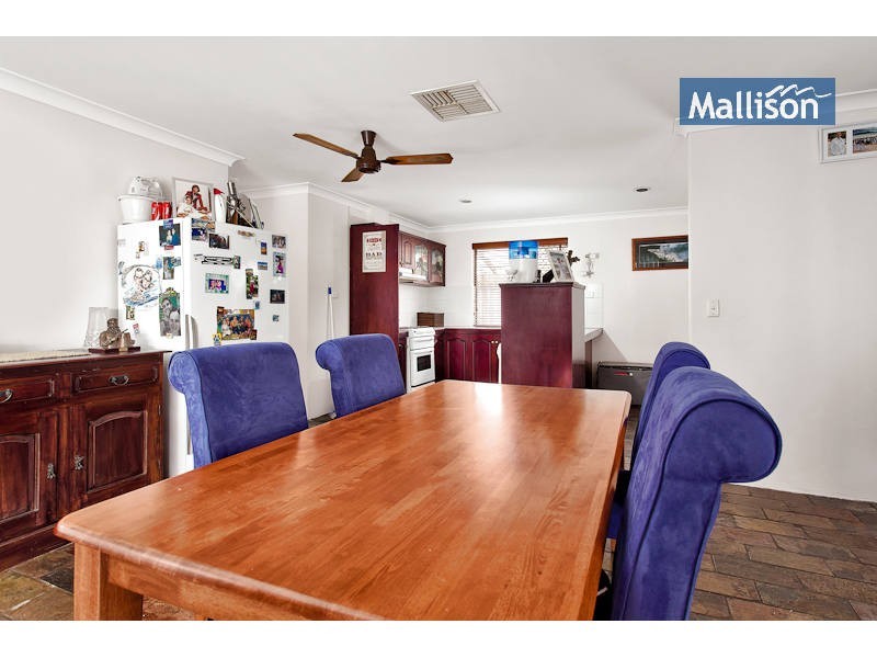 5 Merlin Close, Camillo WA 6111