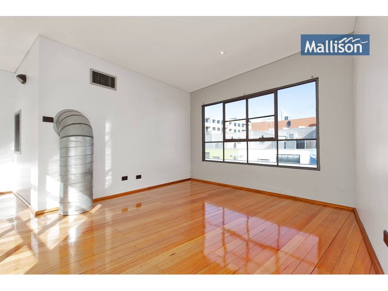 8/127 Lake Street, Perth WA 6000