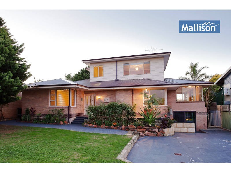 3 Williams Court, Melville WA 6156