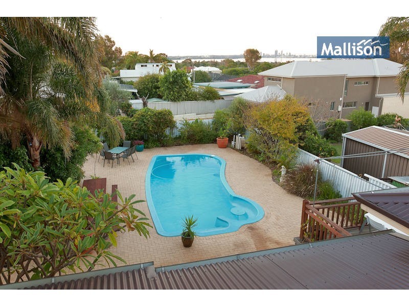 3 Williams Court, Melville WA 6156