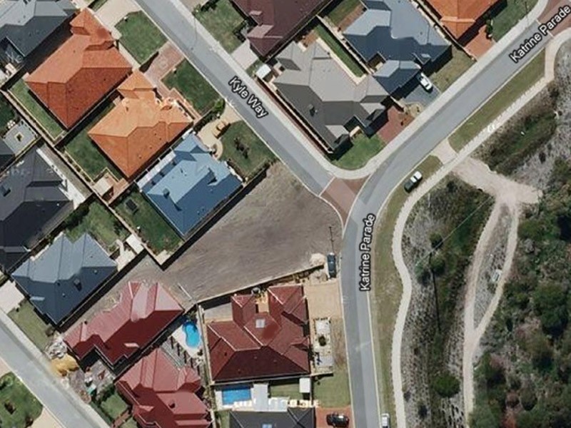 2 Kyle Way, Canning Vale WA 6155