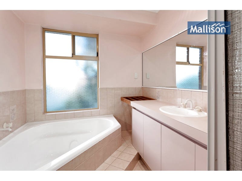 8 Timber Ridge Retreat, Leeming WA 6149