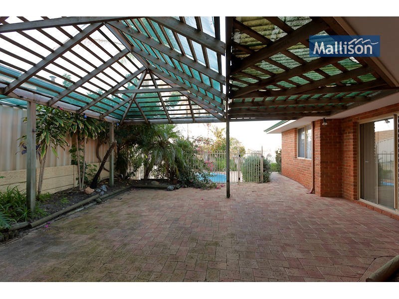 8 Timber Ridge Retreat, Leeming WA 6149