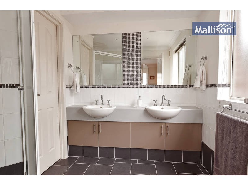 57 St Albans Promenade, Canning Vale WA 6155