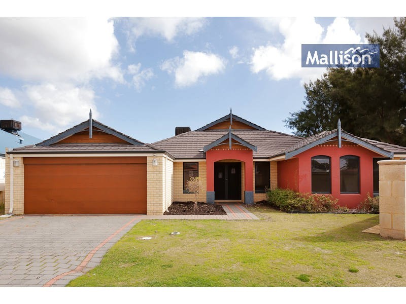 2 Bendee Drive, Atwell WA 6164